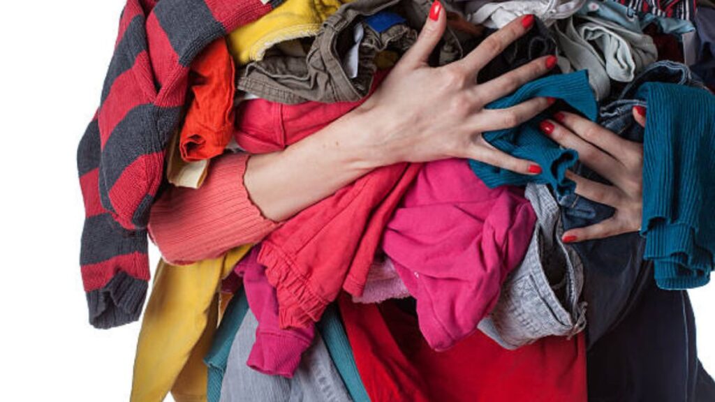 The Rise of Upcycling:Giving New Life to Old Clothes